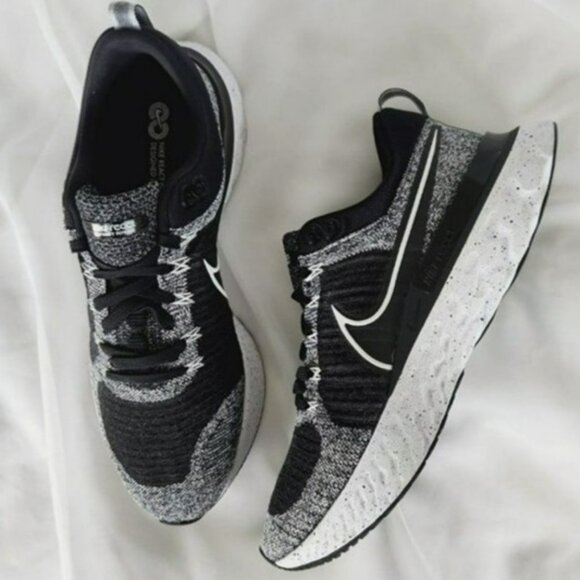 14 MEN'S NIKE REACT INFINITY RUN FLYKNIT BLACK WHITE CT2357-101 - Picture 1 of 7
